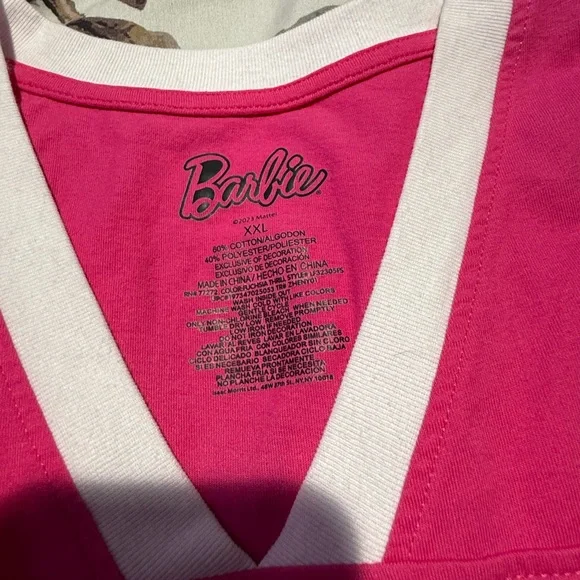 Barbie Pink and White Limited Edition - Picture 3 of 3